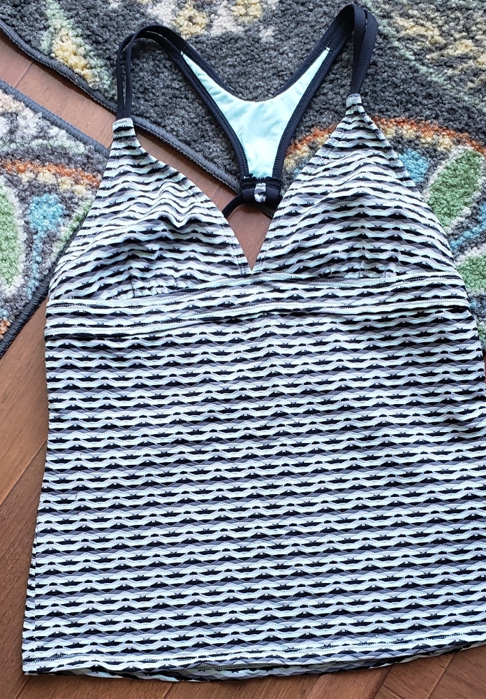 Athleta tank